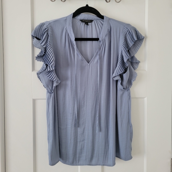Banana Republic Factory Pleat-Sleeve Top - Picture 3 of 10